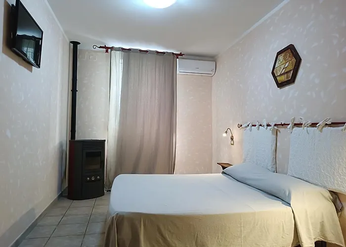 La Mezzanella Guesthouse